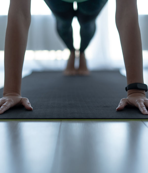 Rose Pilates - Bien-être au quotidien dédié aux femmes Rose Pilates - Bien-être au quotidien dédié aux femmes
